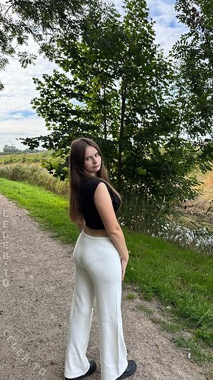 Angelina_Dehlow leaked photo #40