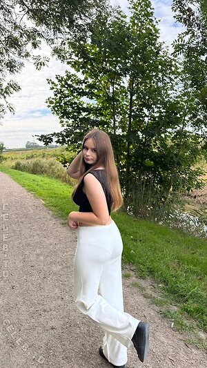 Angelina_Dehlow leaked photo #46