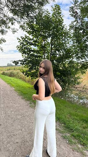 Angelina_Dehlow leaked photo #48