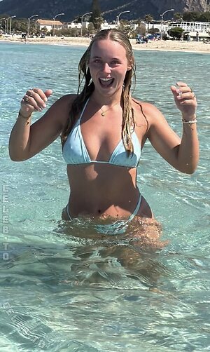 Angelinajoleen_ Nude Leaked Photo #35