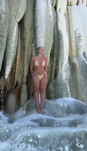 Angelinajoleen_ Nude Leaked Photo #49