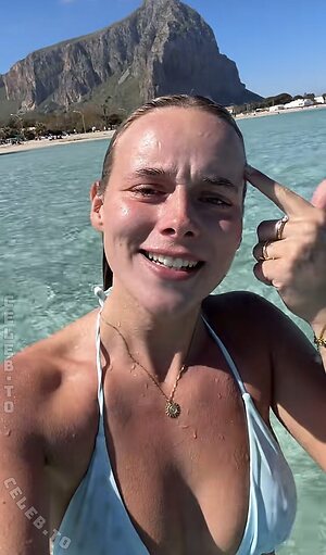 Angelinajoleen_ Nude Leaked Photo #62