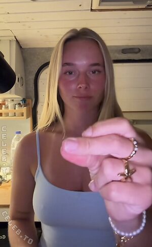 Angelinajoleen_ Nude Leaked Photo #85