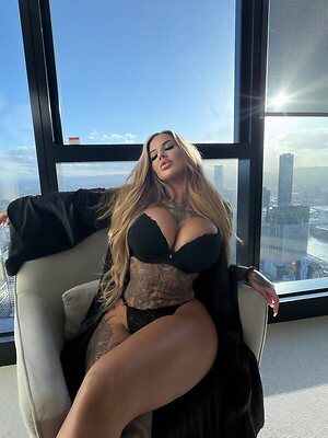 Angelique Noir