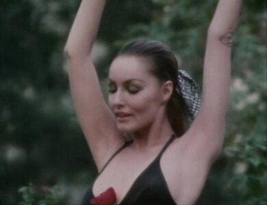 Angelique Pettyjohn leaked photo #28