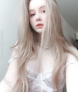 angellmarr Nude Leaked Photo #21