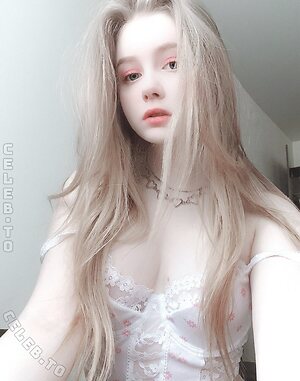 angellmarr Nude Leaked Photo #88