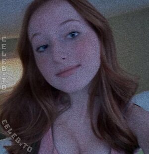 Angellvrr Nude Leaked Photo #23