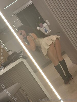 Angie Varona Nude Leaked Photo #3