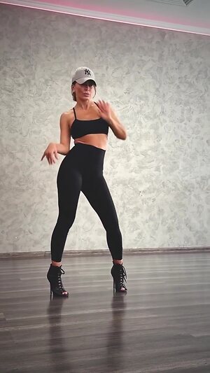 Ani Lorak Nude Leaked Photo #65