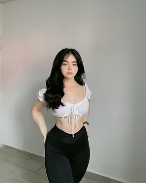 Ani leaked photo #14