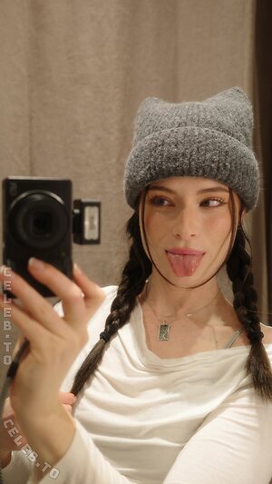 Anica Zimmermann Nude Leaked Photo #4