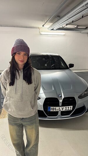 Anica Zimmermann Nude Leaked Photo #17