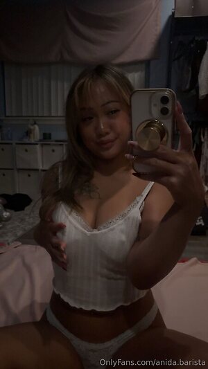 Anida Anne-Rae leaked photo #37