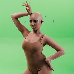 Anika Vishwanath leaked photo #7