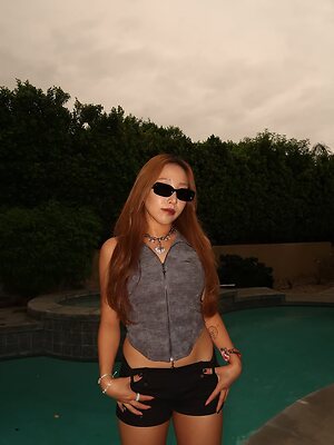 Anita ineedagao PeterParkTV's GF