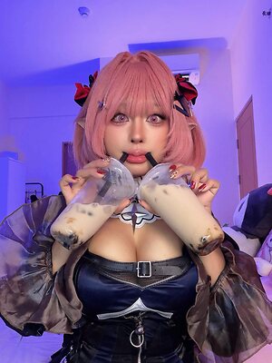 Anizu Chie leaked photo #7