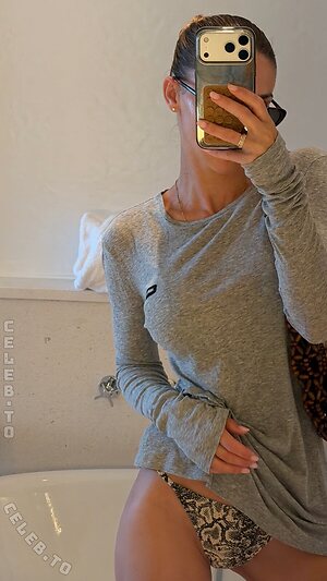 Ann-Kathrin Götze
