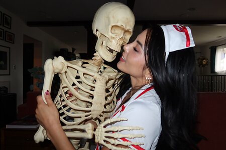 Anna Akana leaked photo #6