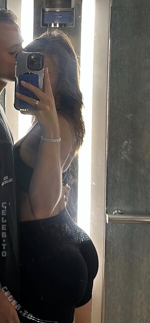 Anna Arevalo photo