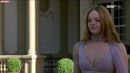 Anna Bertheau leaked photo #2