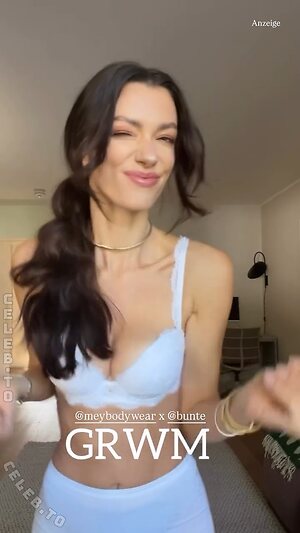 Anna-Christina Schwartz leaked photo #369