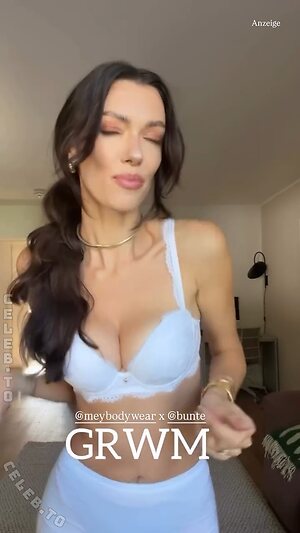 Anna-Christina Schwartz leaked photo #370