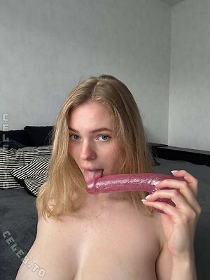 Set 2 — 5 photos