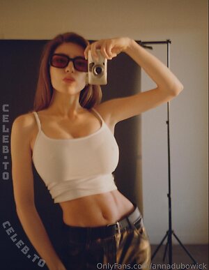 Anna Dubowick Nude Leaked Photo #21