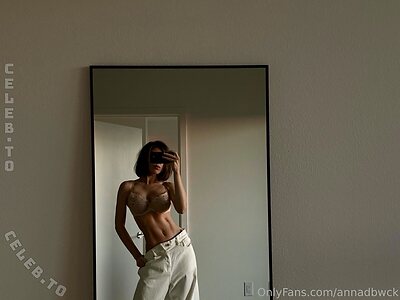 Anna Dubowick Nude Leaked Photo #34