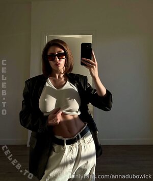 Anna Dubowick Nude Leaked Photo #37