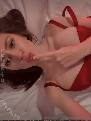 Anna Dubowick leaked photo #251