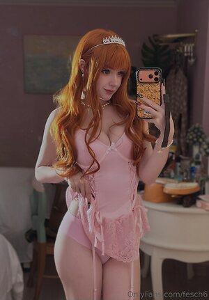 Anna Feschenko leaked photo #3