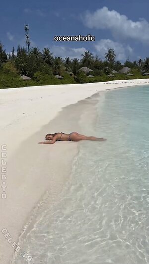 Anna Hafner Nude Leaked Photo #15