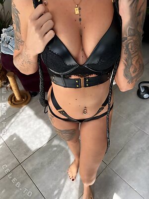 Anna Iffländer Nude Leaked Photo #8