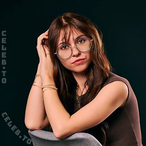 Anna Kauer Nude Leaked Photo #13