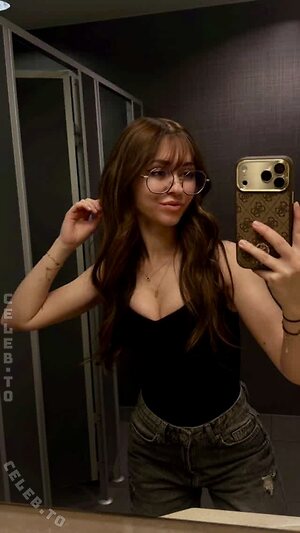 Anna Kauer Nude Leaked Photo #15