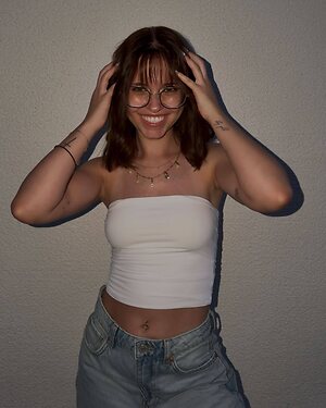 Anna Kauer leaked photo #222