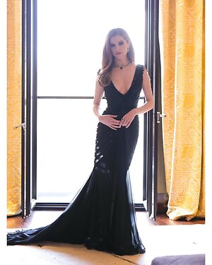 Anna Kendrick leaked photo #134