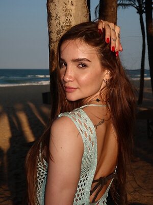 Anna Livya Padilha leaked photo #2