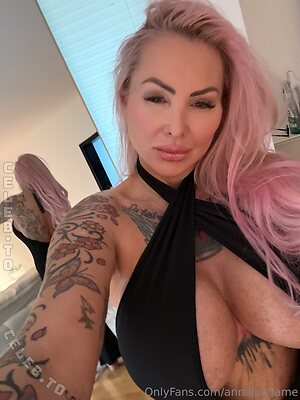 Anna Lux Flame photo