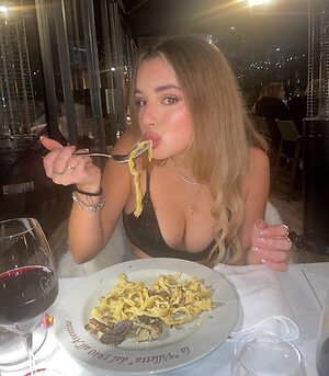 Anna Marchi Nude Leaked Photo #7
