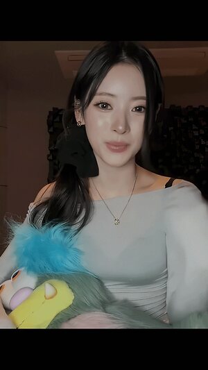 Anna MEOVV leaked photo #3