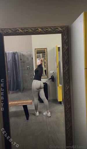 Anna Obermoser leaked photo #69