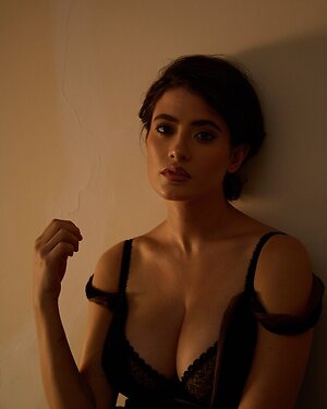 Anna Pittureri leaked photo #24