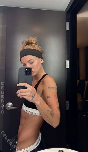 Anna Shumate Nude Leaked Photo #7