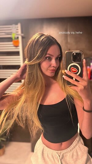 Anna Stoliar