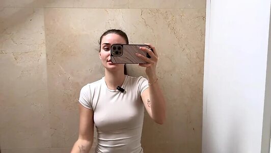 Anna Šulcová leaked photo #24