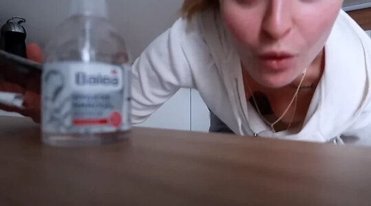 Anna Šulcová leaked photo #47