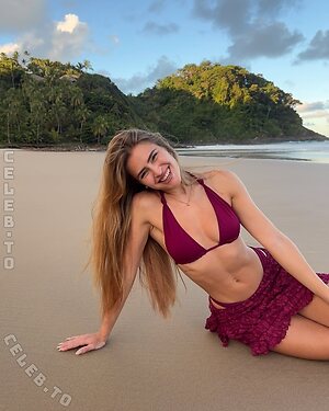 Anna von Klinski Nude Leaked Photo #8